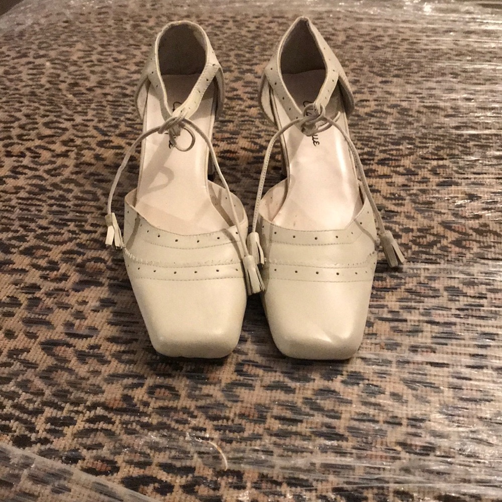 Women leather cream 2” heel with tassel straps